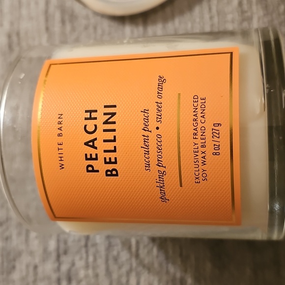 White Barn Peach Bellini Candle NWT - Picture 5 of 5